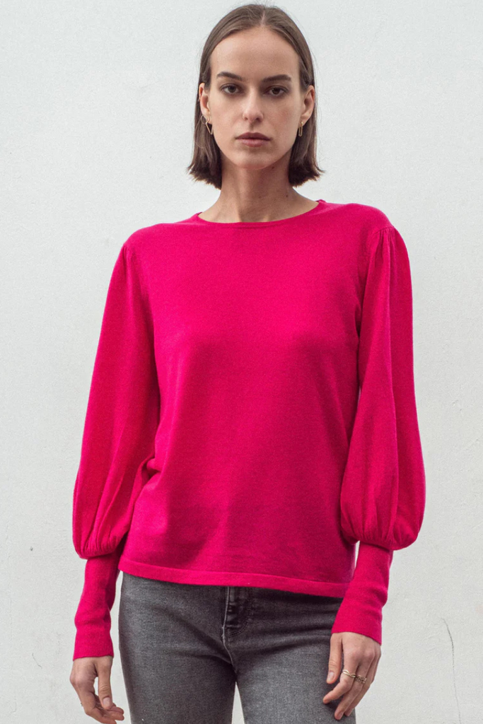 Aleger Cashmere | Cashmere Blend Bell Sleeve Crew | Fushia