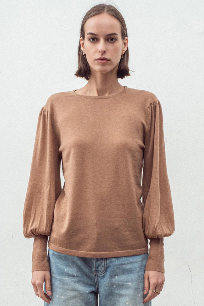 Aleger Cashmere | Cashmere Blend Bell Sleeve Crew | Spice