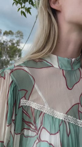 Trelise Cooper | Flarey Tale Blouse in Vintage/Seafoam